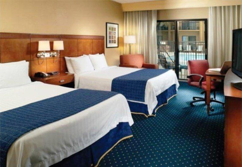Courtyard By Marriott Tallahassee Downtown/Capital Room photo